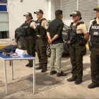 Policía Nacional ejecutó operativo en Tumbaco tras detectar venta de droga cerca de instituciones educativas.