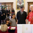El Papa León XIV durante una reunión con el presidente saliente de Colombia, Gustavo Petro Urrego, en el Vaticano.