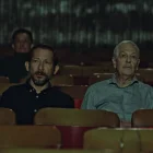 Alejandro Fajardo (izquierda) e Ignacio Donoso protagonizan la película ecuatoriana "Nosotros, mi papá y el perro", que se proyectará en el Festival de Cine de Guayaquil.