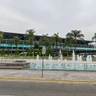 La pileta paisajística de la Terminal Terrestre "Jaime Roldós Aguilera", de Guayaquil, se ubica sobre la avenida Benjamín Rosales, en el norte de la ciudad.