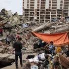 Con más de tres mil muertos por sismos en Caracas y La Guaira, Venezuela enfrenta una crisis donde la retórica oficial no puede rescatar sobrevivientes.