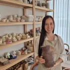 Ceramicalma ofrece distintas modalidades para acercarse a la cerámica.
