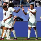 Kylian Mbappé (d) puso el primer gol en la victoria 2-0 de Francia ante Marruecos.