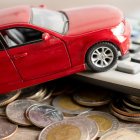 El ahorro puede separarse dentro del presupuesto para cubrir mantenimiento, estacionamiento, peajes u otros gastos relacionados con el vehículo.