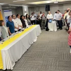 El Partido Social Cristiano (PSC) proclamó en sus primarias a Juan Carlos González como precandidato a la Prefectura del Guayas y a Henry Dueñas para la Concejalía de Guayaquil, aunque ninguno de los dos ha militado en esa organización política.