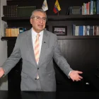 José Cabrera, presidente del Consejo Nacional Electoral, asegura que el calendario para las elecciones seccionales de 2026 avanza conforme a lo previsto y defiende la imparcialidad del organismo.