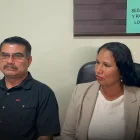 Gabriela Menéndez, presidenta de la UNE Guayas, durante la rueda de prensa del 13 de julio sobre las amenazas contra docentes.