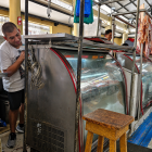 Comerciantes afirman que han contenido parte del incremento de los precios para no perder a sus clientes habituales.