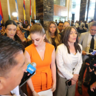 La bancada de la Revolución Ciudadana respaldó a Pabel Muñoz ante la sesión del Tribunal Contencioso Electoral por un caso de presunta violencia política de género.