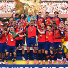 España levanta la copa y desata una celebración que ya es historia.