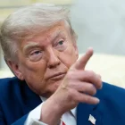 El presidente Donald Trump anunció este 20 de julio un arancel del 50 % a la mayoría de los productos importados desde Canadá.