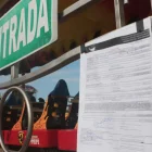 Los juegos mecánicos fueron clausurados por 24 horas mientras se revisan sus permisos de seguridad.