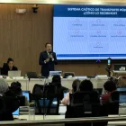 El Concejo Metropolitano de Quito suspendió el debate del alza de pasajes por falta de quórum, luego de que varios concejales abandonaran la sesión.