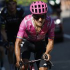 Richard Carapaz lidera la clasificación de la montaña del Tour de Francia 2026.