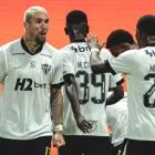 Los jugadores del Atlético Mineiro celebran uno de los goles contra Palmeiras.