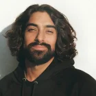 Eman Esfandi, actor de raíces ecuatorianas quien interpretará a MJ en Spider-Man