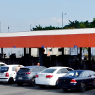 Referencial. Centro de revisión vehicular en Guayaquil, donde se cumplen los procesos de matriculación de 2026.