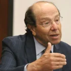 Osvaldo Hurtado asumió la Presidencia de la República del Ecuador en 1981, tras el fallecimiento de Jaime Roldós Aguilera en un accidente aéreo.