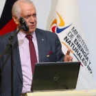 René Ortiz Durán, ingeniero, académico, dirigente gremial y exministro de Energía, falleció este 30 de julio de 2026.