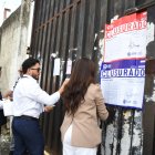 Justicia y Vigilancia coloca sellos de clausura.