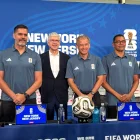 Arsène Wenger participa en una rueda de prensa de la FIFA durante el Mundial 2026 en Estados Unidos.
