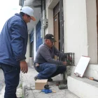 La ordenanza busca agilizar la instalación de medidores individuales de agua para mejorar el cobro de la tasa de basura en Quito.