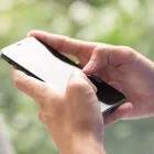 Los clientes de Movistar y Tuenti mantendrán su número, chip, planes y beneficios durante la transición hacia la marca Tigo en Ecuador.