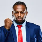 Mayton Perea durante una sesión fotográfica en un evento de Inka MMA, en Perú.