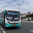 Pasajeros pueden revisar la tarifa oficial y denunciar cobros excesivos en buses ante la ANT.