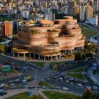 No hemos podido siquiera converger en torno a un museo nacional, lo cual no sorprende si recordamos que tampoco acertamos respecto del nombre del país.