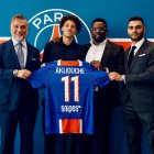 Maghnes Akliouche firmó contrato con PSG hasta 2031.