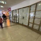 Más de 10 locales se encuentran cerrados en el centro comercial del Malecón