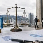 El Gobierno está logrando reducir el tamaño del sector público, principalmente mediante la salida de trabajadores.
