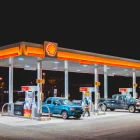 Referencial.Estación de servicio en Ecuador, donde los usuarios perciben el impacto de la reciente variación en los precios de los combustibles.