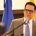 Secretario general de la Administración, José Julio Neira.