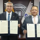 Convenio. La firma del convenio se realizó en las instalaciones del CNE.