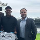 Johan Martinez en las instalaciones de Newcastle United