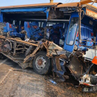 El accidente en la vía Santa Elena-Guayaquil dejó 20 personas heridas, que fueron trasladadas a hospitales de Santa Elena y Ancón.