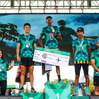 Ganadores del podio celebran en Guayaquil la edición de la Bimbo Global Race, marcada por deporte, inclusión y ayuda social.