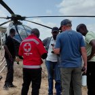 La Cruz Roja de Kenia realizó las labores de rescate en dos días por el difícil acceso al lugar del accidente aéreo.