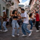 Referencial. Vecinos y visitantes podrán disfrutar salsa, DJs, clases de baile, gastronomía y emprendimientos este sábado en los exteriores del Centro de Arte Contemporáneo.