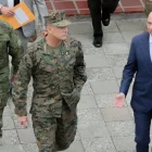 El ministro de Defensa Nacional, Gian Carlo Loffredo junto con el general Francis L. Donovan, del Comando Sur de Estados Unidos.