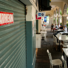 El sector de calle Panamá se mantiene entre la expectativa por atraer más público y alquilar cinco espacios desocupados, mientras la oferta artística y cultural es escasa.