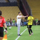 La goleada 3-0 de Barcelona ante Orense reflejó una mejoría en el equipo de Pablo Trobbiani.