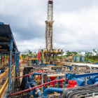 Hoy el precio internacional del petróleo bajó.