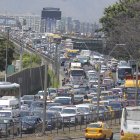 Congestionamiento vehicular en el Puente de la Unidad Nacional.
