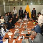 La subcontralora de Auditoría compareció en la mesa de Fiscalización por el caso Progen.