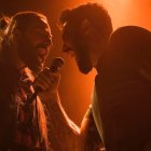 La música de alta intensidad ayuda a tolerar mejor el dolor físico