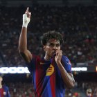 Lamine Yamal marcó un doblete en el triunfo del FC Barcelona ante Rayo Vallecano.
