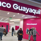 Una de las oficinas del Banco Guayaquil en Ecuador.